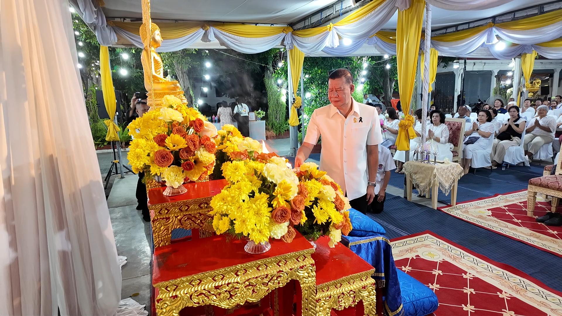 รองผู้ว่าฯ อยุธยา  ท่านรองประพันธ์ นำพุทธศาสนิกชนฟังพระธรรมเทศนาและเวียนเทียน เพื่อเสริมสิริมงคลแก่ชีวิต เนื่องในวันมาฆบูชา ประจำปี 2569