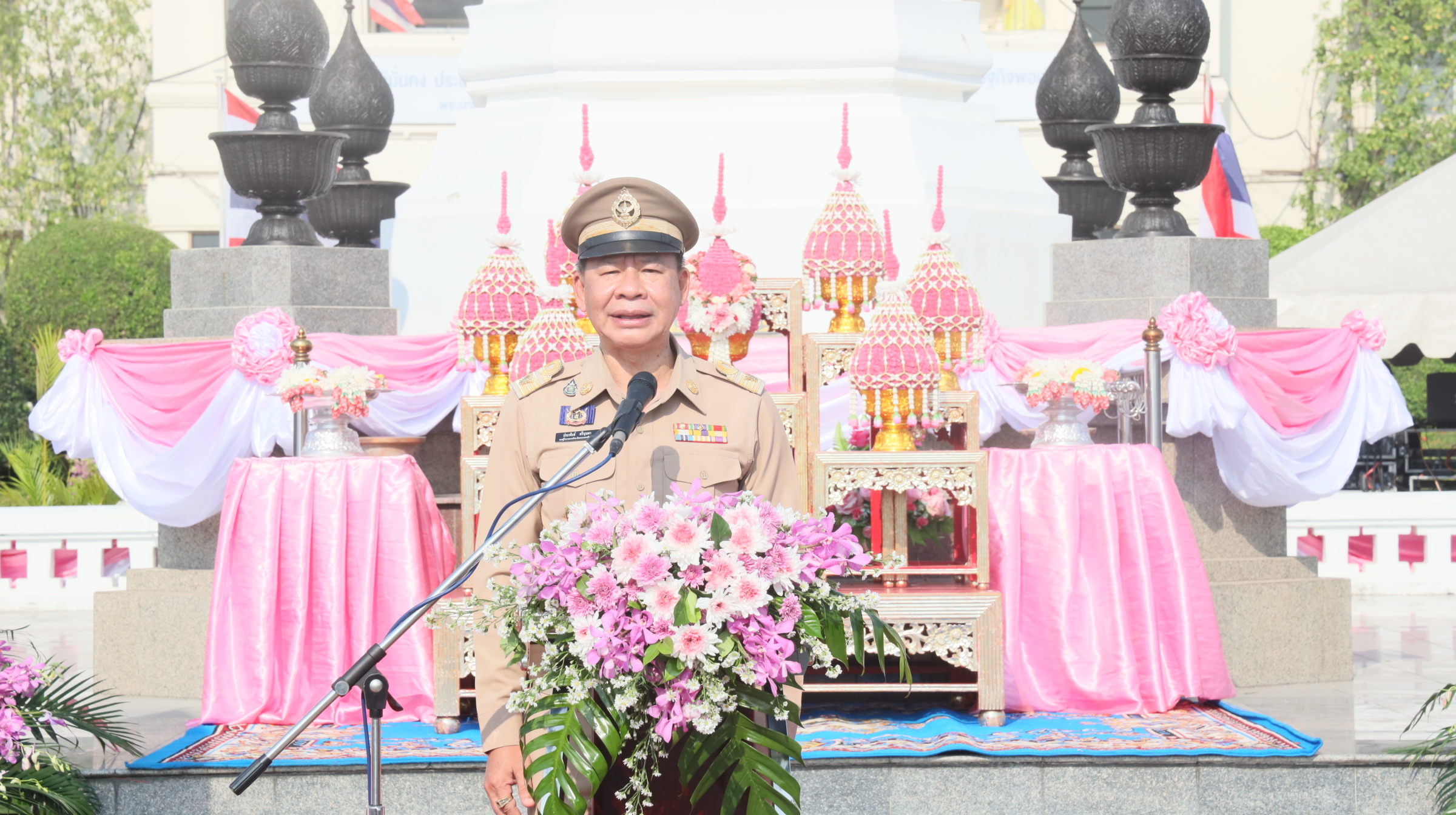 จังหวัดพระนครศรีอยุธยา จัดพิธีน้อมรำลึกในพระมหากรุณาธิคุณแห่งพระบาทสมเด็จพระจุลจอมเกล้าเจ้าอยู่หัว (ร.5) เนื่องในวันท้องถิ่นไทย ครบรอบ 121 ปีของการกระจายอำนาจการปกครองให้แก่ประชาชน