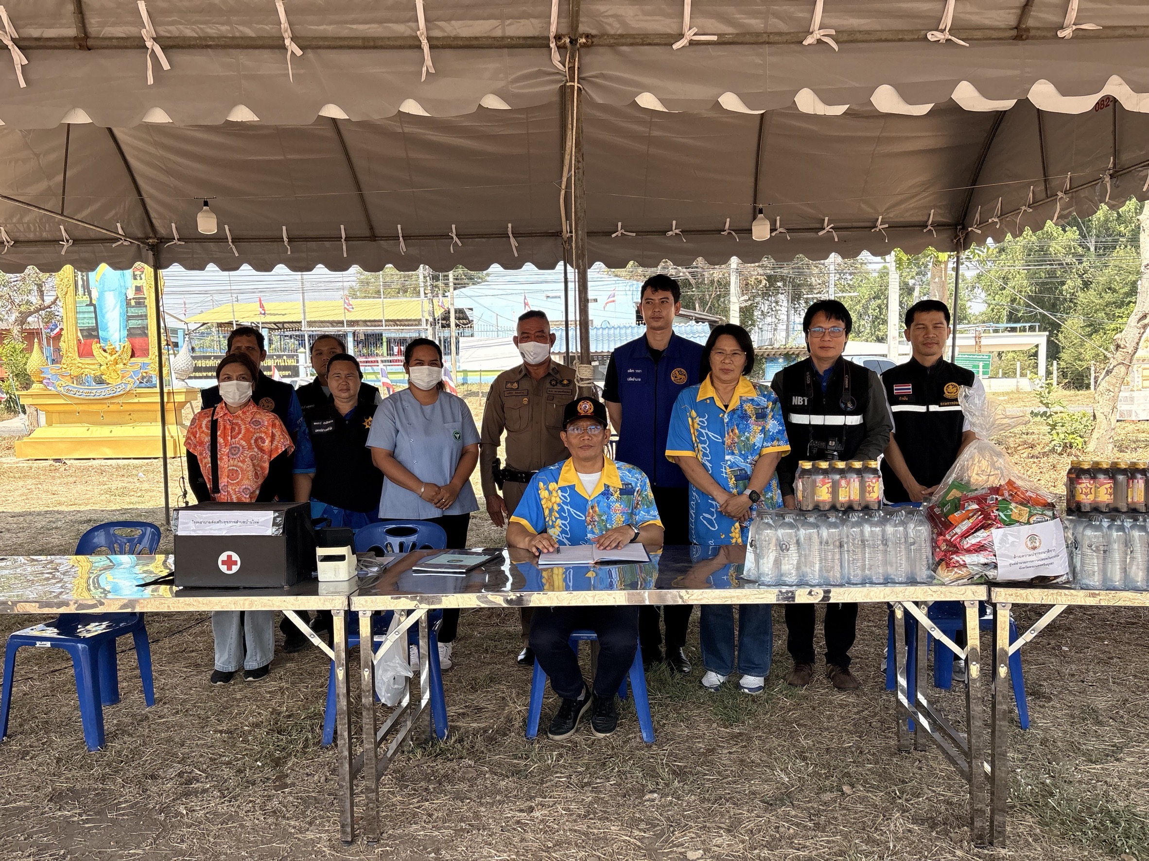 รองผู้ว่าฯ อยุธยา ลงพื้นที่ออกตรวจเยี่ยมและติดตามการปฏิบัติงานของเจ้าหน้าที่ประจำจุดตรวจ ศูนย์ปฏิบัติการป้องกันและลดอุบัติเหตุทางถนนช่วงเทศกาลสงกรานต์ พ.ศ.2569