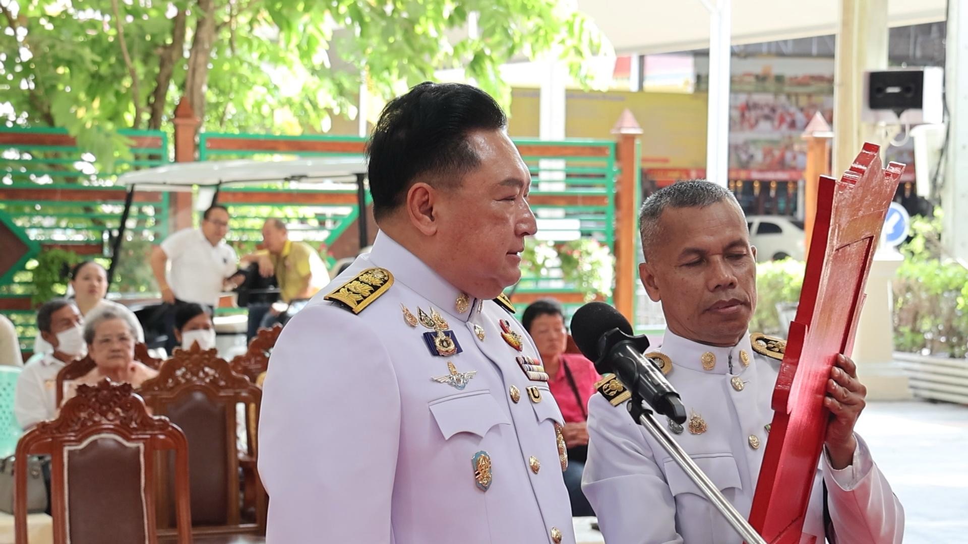 ผู้ว่าฯ อยุธยา เป็นประธานในพิธีทำบุญตักบาตรในวันอัฏฐมีบูชาและพิธีอ่านสัญญาบัตรตั้งสมนศักดิ์พระราชาคณะ พระราชวชิรปัญญาเมธี (เชิดชัย กตปุญฺโญ ป.ธ.9) รองเจ้าคณะภาค 2 รองเจ้าอาวาสวัดพนัญเชิง วรวิหาร   