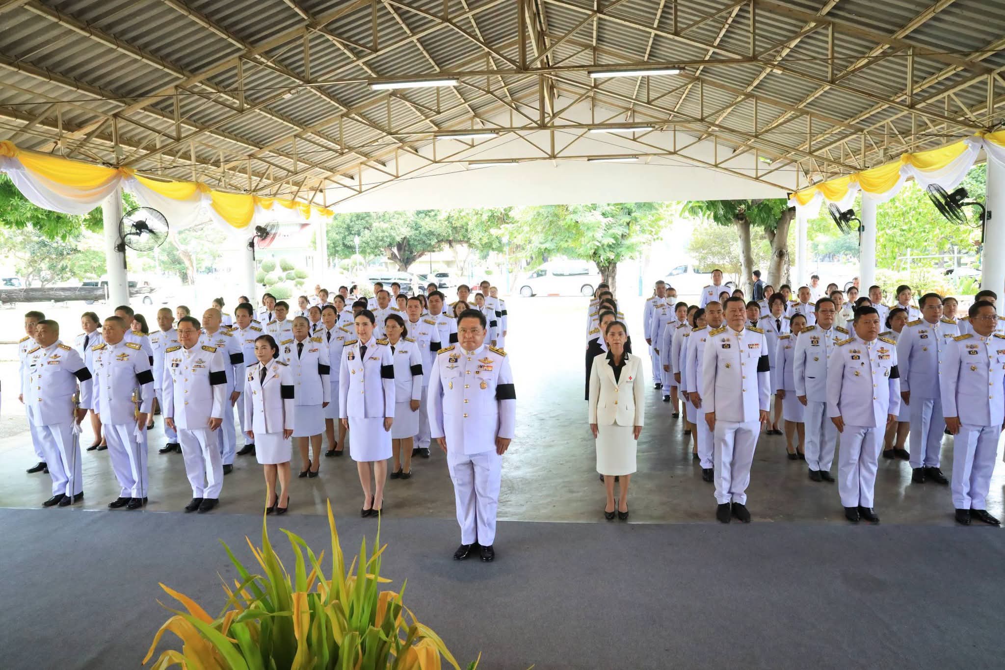ผู้ว่าฯ อยุธยา นำลงนามถวายพระพรชัยมงคลและปล่อยพันธุ์สัตว์น้ำ 200,000 ตัว เฉลิมพระเกียรติพระบาทสมเด็จพระเจ้าอยู่หัว