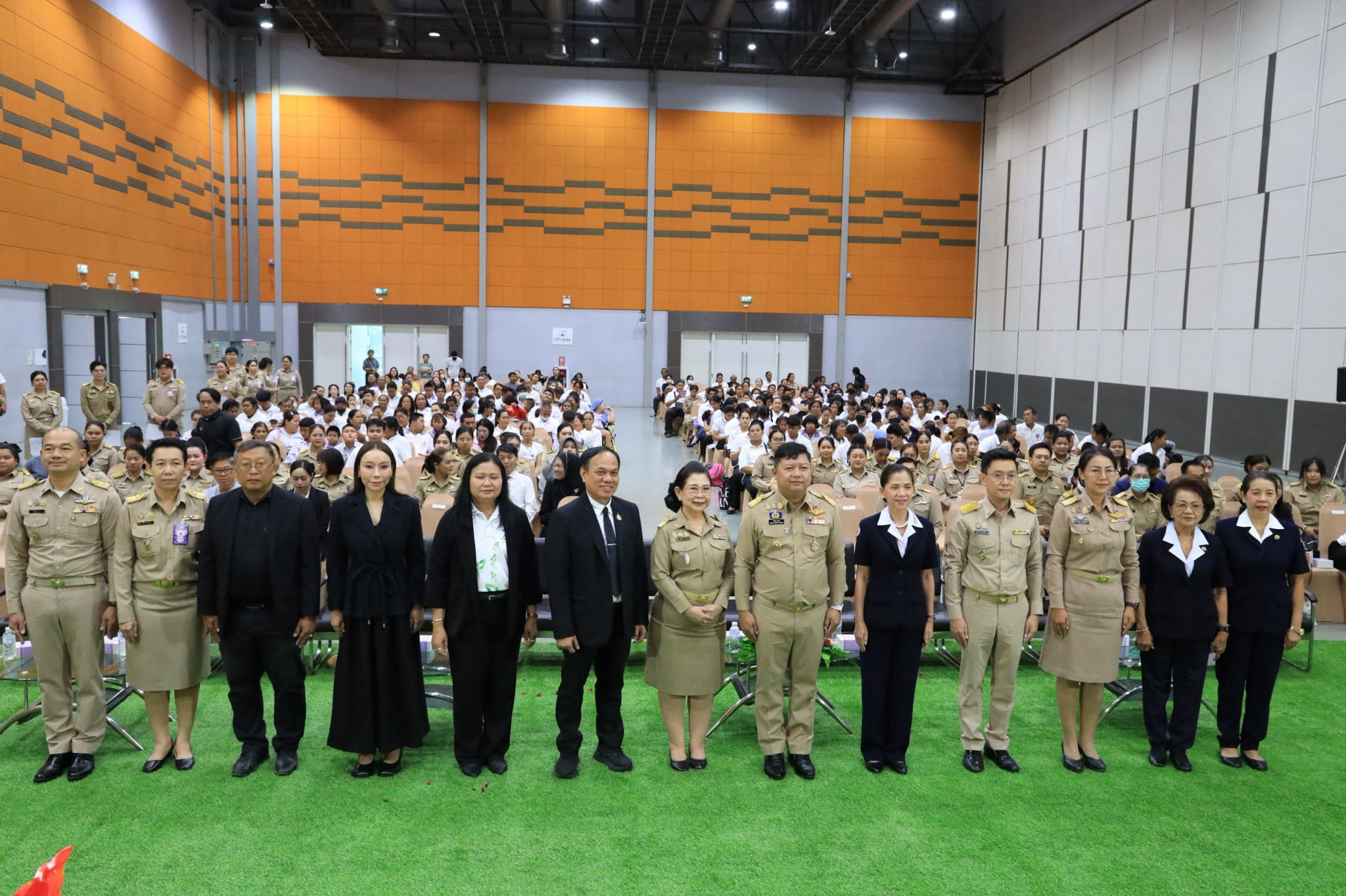 รองผู้ว่าฯ อยุธยา เป็นประธานพิธีมอบทุนการศึกษามูลนิธิคุณพุ่ม ประจำปีการศึกษา 2569 จำนวน 130 ทุน รวม 650,000 บาท  